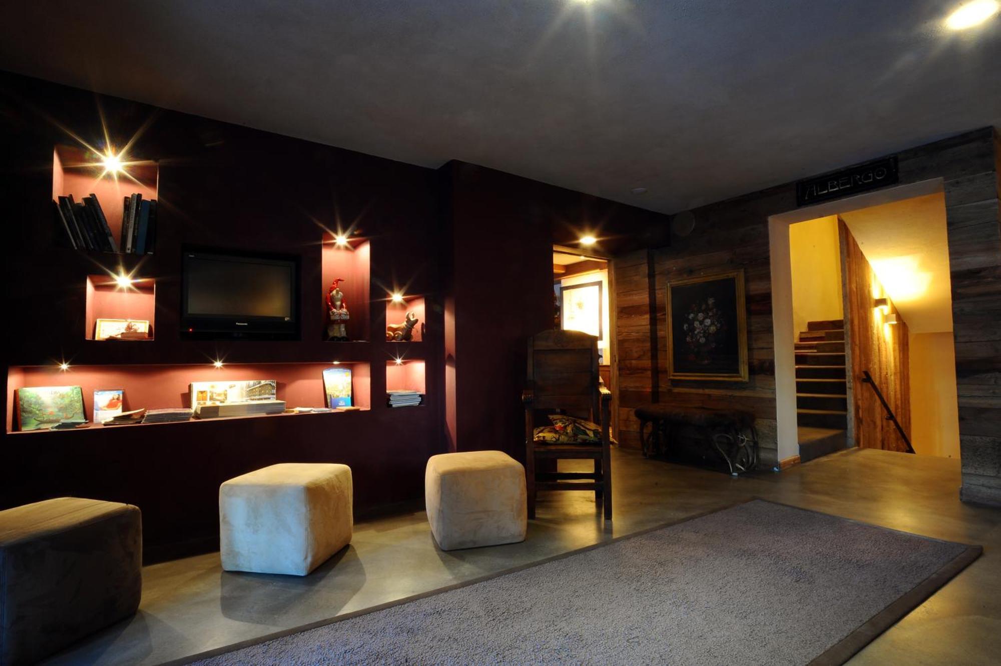 Chalet Eden Eco Hotel, Restaurant & Wellness Ла-Тюїль Екстер'єр фото