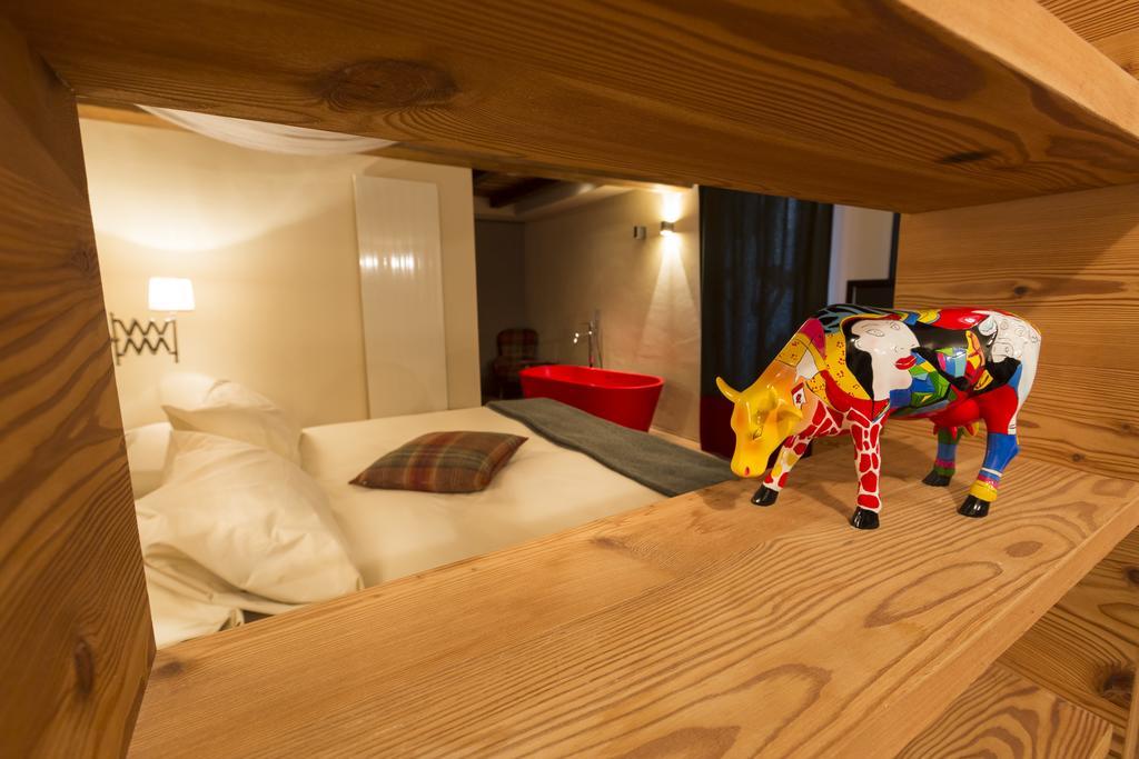 Chalet Eden Eco Hotel, Restaurant & Wellness Ла-Тюїль Екстер'єр фото