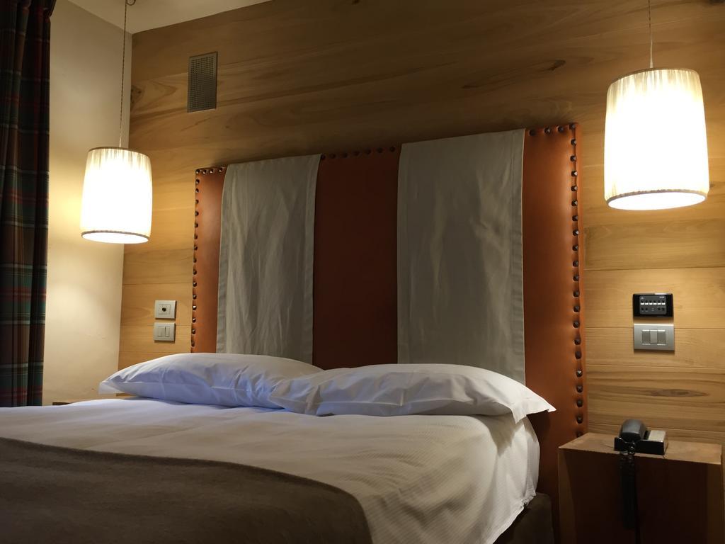 Chalet Eden Eco Hotel, Restaurant & Wellness Ла-Тюїль Екстер'єр фото