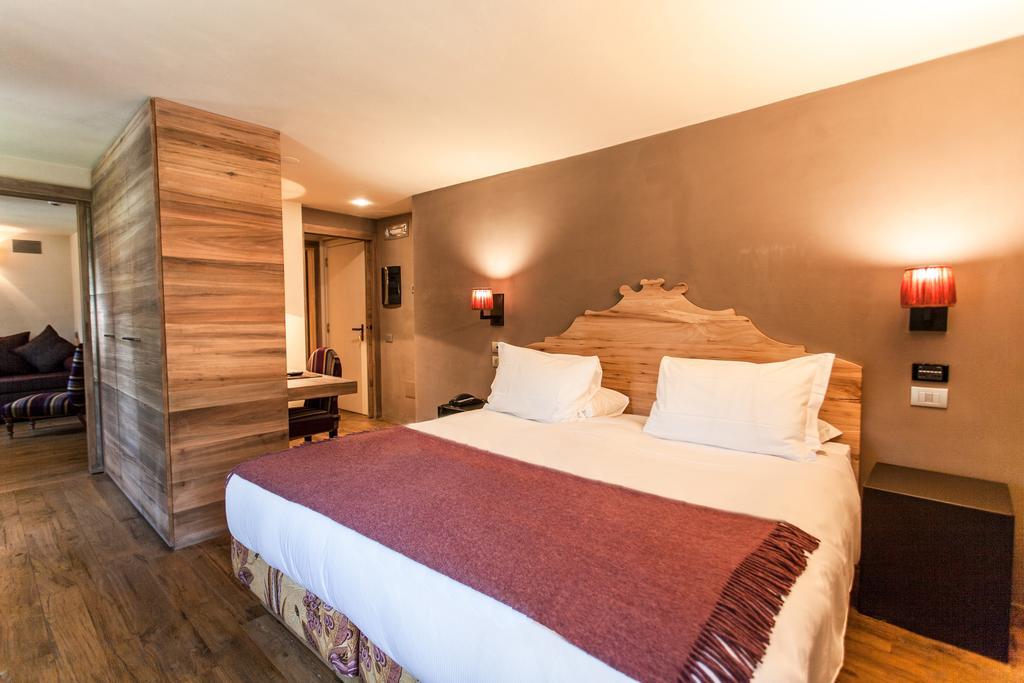 Chalet Eden Eco Hotel, Restaurant & Wellness Ла-Тюїль Екстер'єр фото