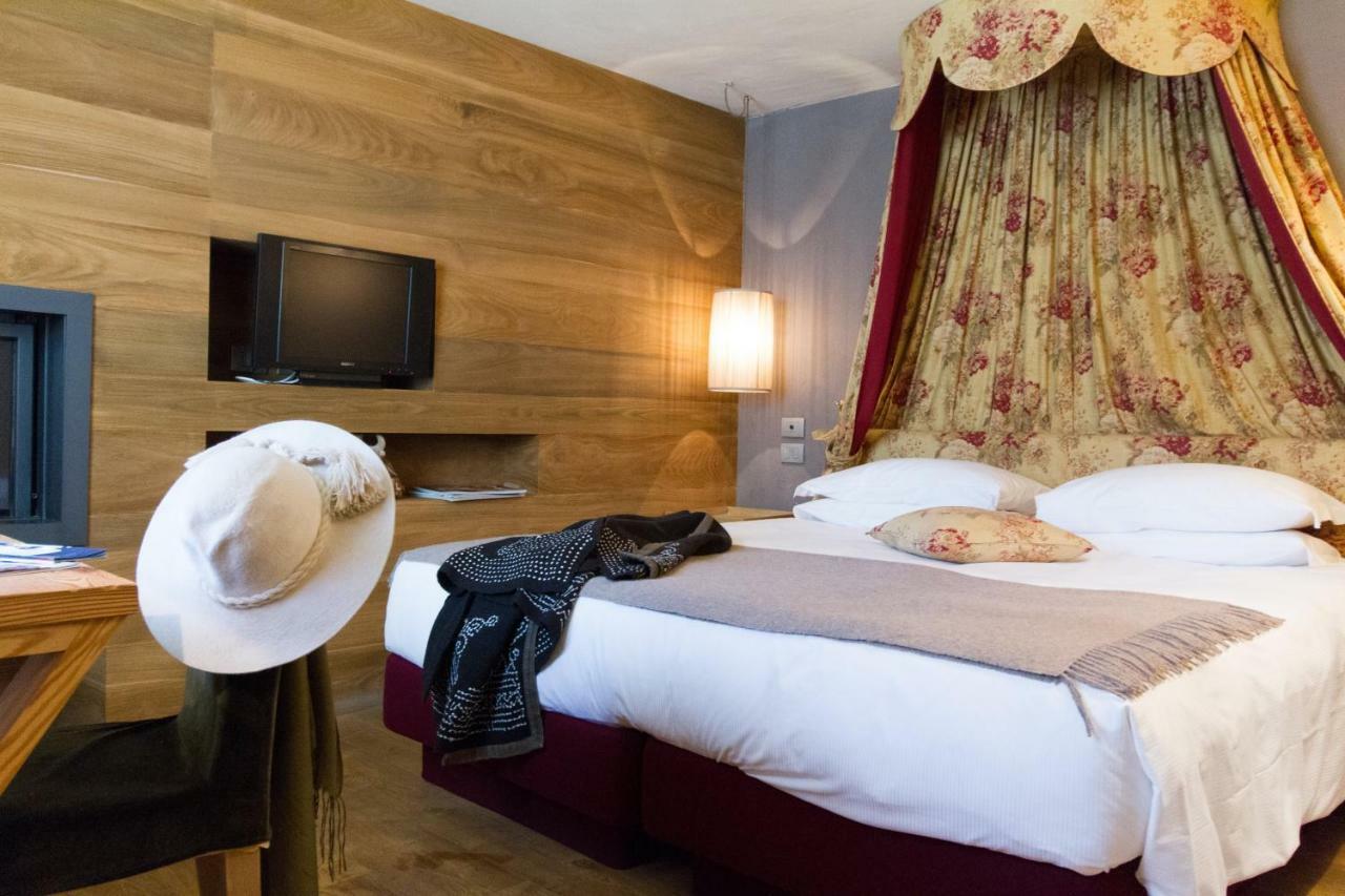 Chalet Eden Eco Hotel, Restaurant & Wellness Ла-Тюїль Екстер'єр фото